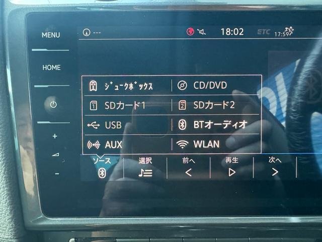 
								VOLKSWAGEN GOLF full									