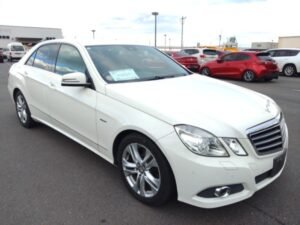 MERCEDES BENZ E-CLASS