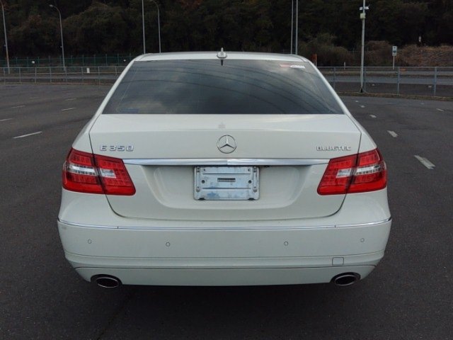 
								MERCEDES BENZ E-CLASS full									