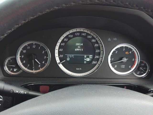 
								MERCEDES BENZ E-CLASS full									