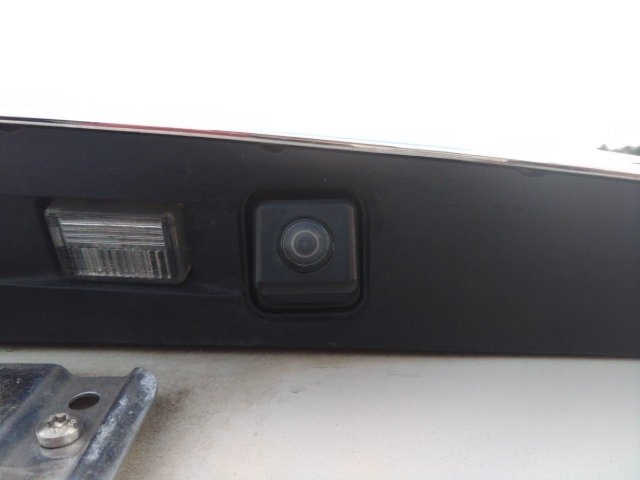 
								MERCEDES BENZ E-CLASS full									