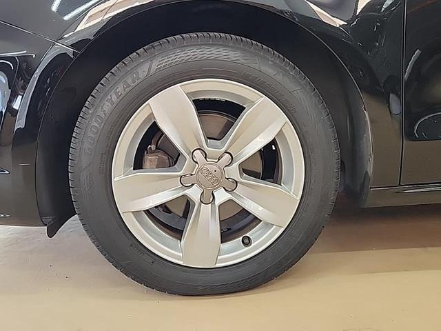 
								AUDI A1 SPORTBACK full									