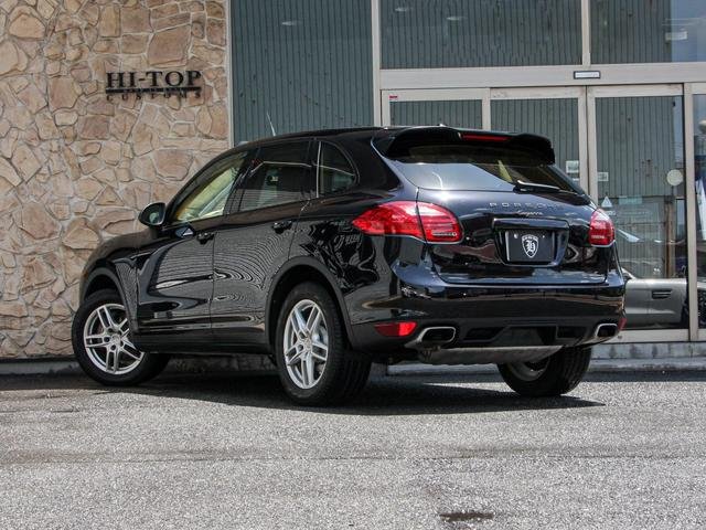 
								PORSCHE CAYENNE full									