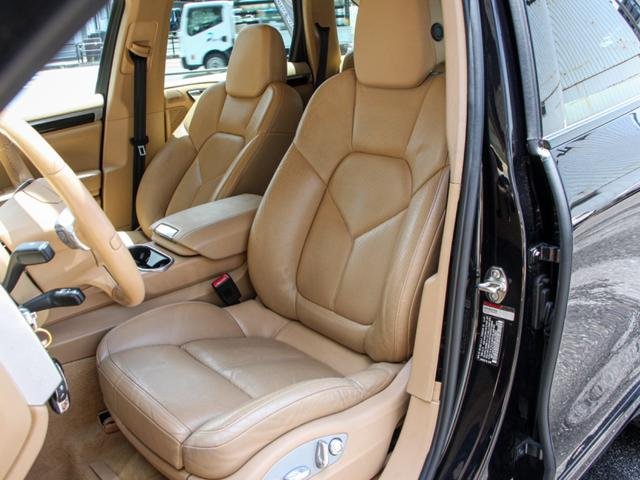 
								PORSCHE CAYENNE full									