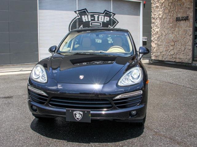 
								PORSCHE CAYENNE full									