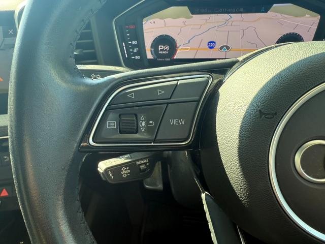 
								AUDI A1 SPORTBACK full									