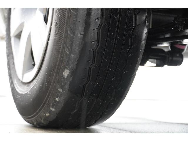 
								TOYOTA HIACE COMMUTER full									